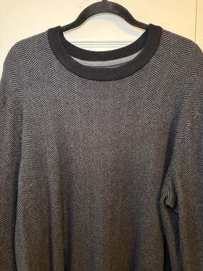 Lachlan British Inspired Sweater Size XL Black Gray Herringbone Crew Neck